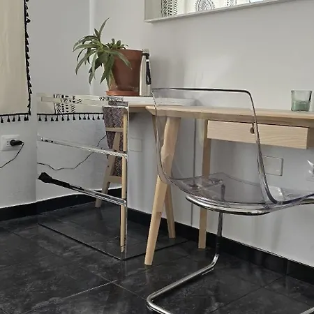 לינה וארוחת בוקר Perro Y Osito Coliving -